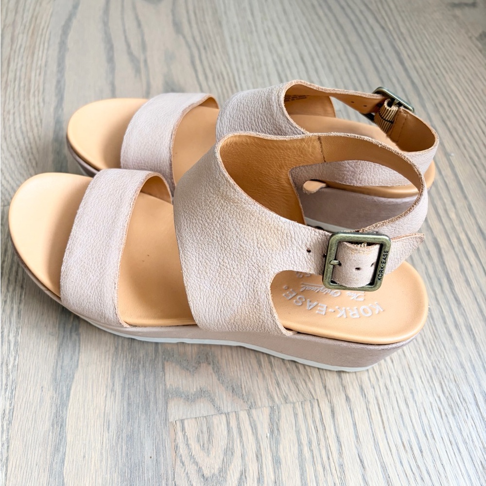 Kork-Ease Khloe Platform Sandals - Picture 5 of 7
